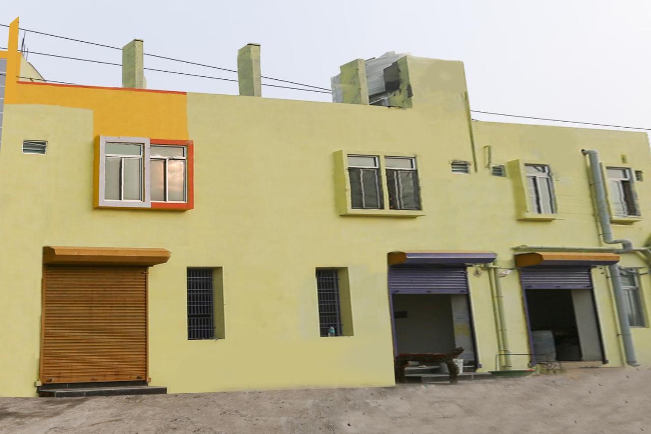Spot On 63050 Kag Rooms Gūduvāncheri Exterior foto